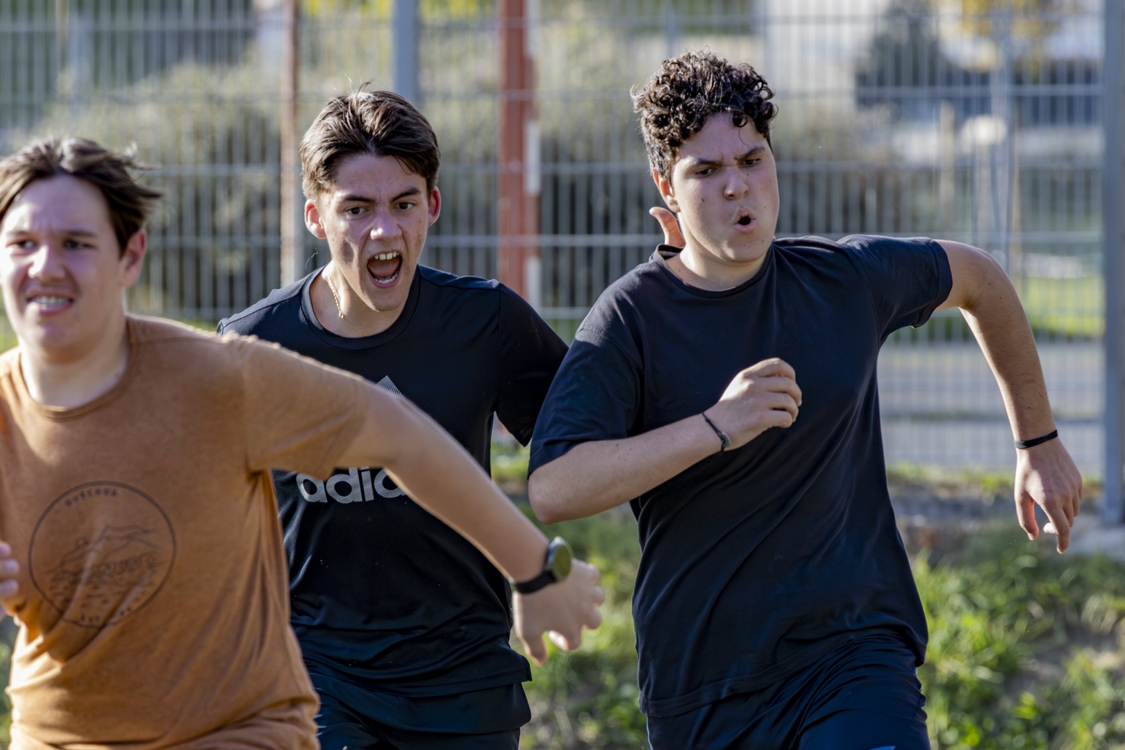 Cross garcons 12 10 23 114 