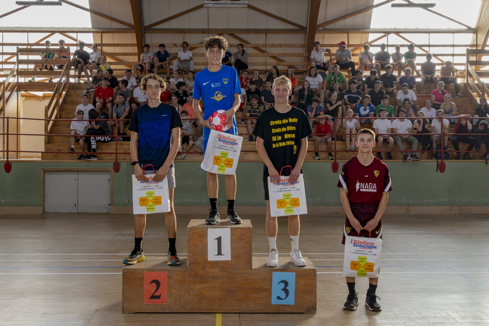 Cross garcons 12 10 23 128 