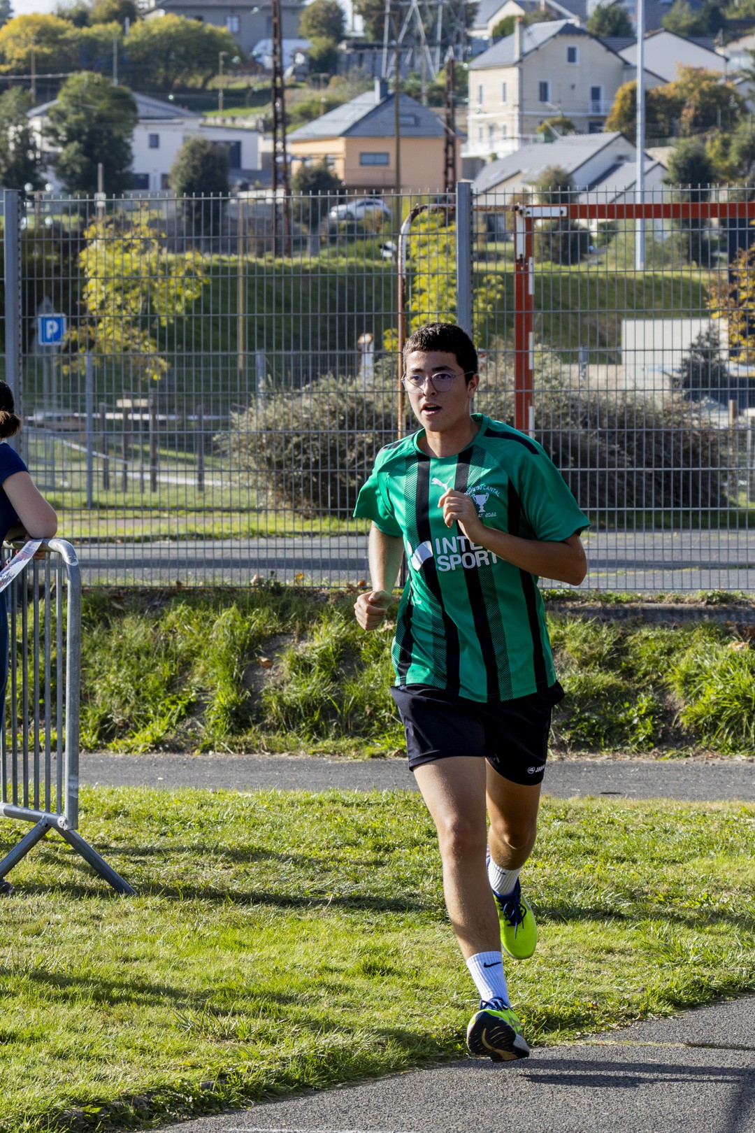 Cross garcons 12 10 23 69 